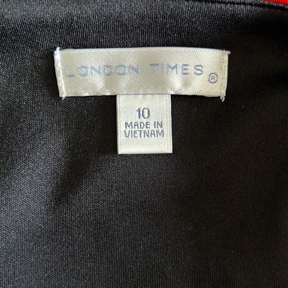London Times Dress with Faux Leather Cap Sleeves - Picture 6 of 7